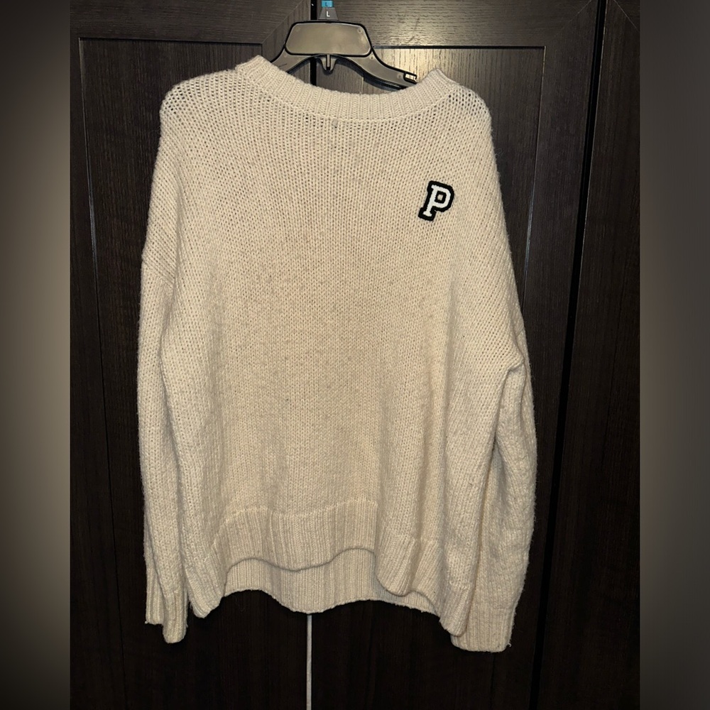 Beige pink sweater